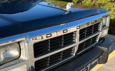 Dodge-Ram-1993-4