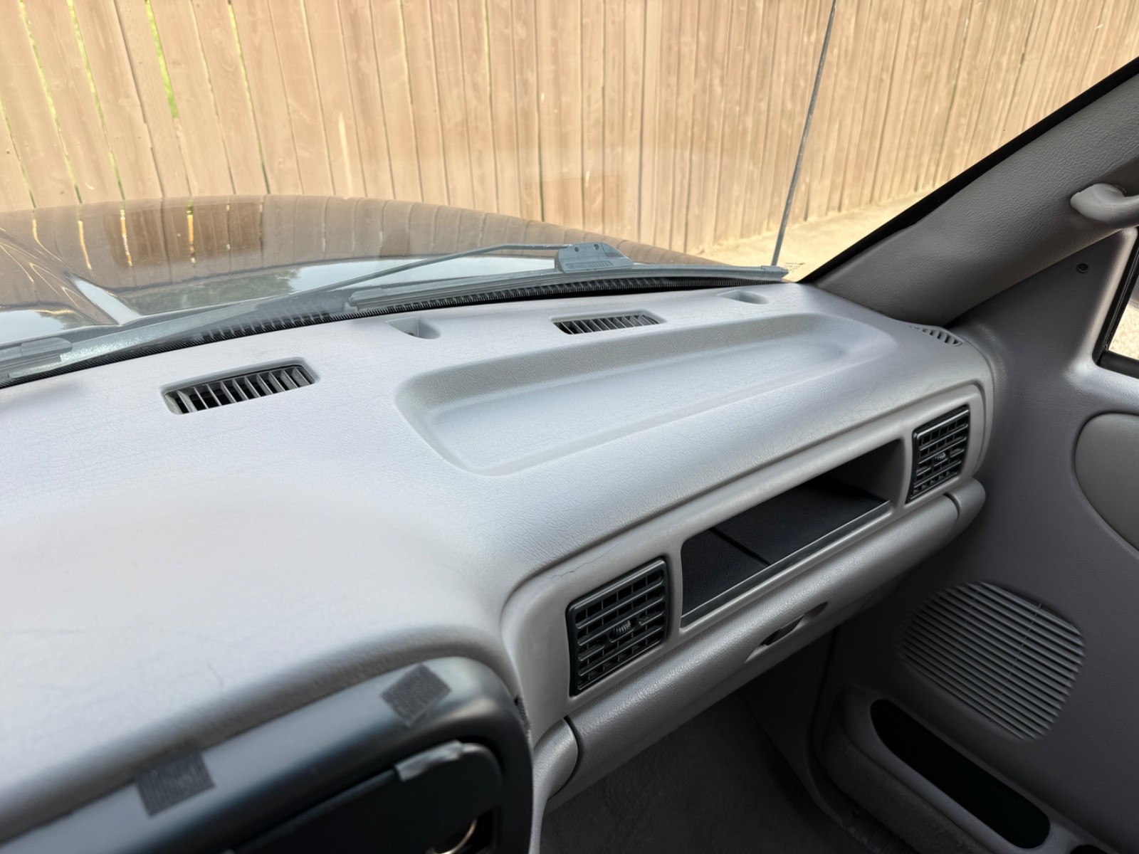 Dodge-Ram-2500-1994-Standard-Cab-Pickup-37