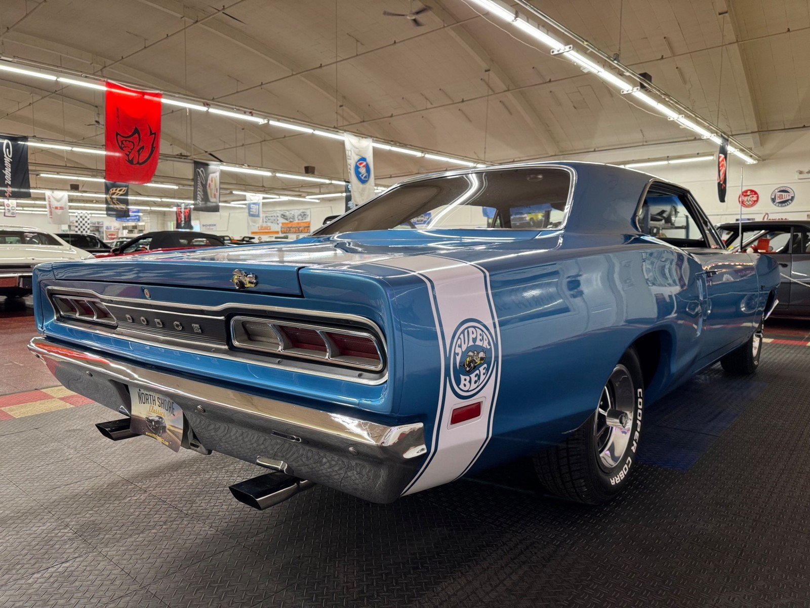Dodge-Super-Bee-1969-12