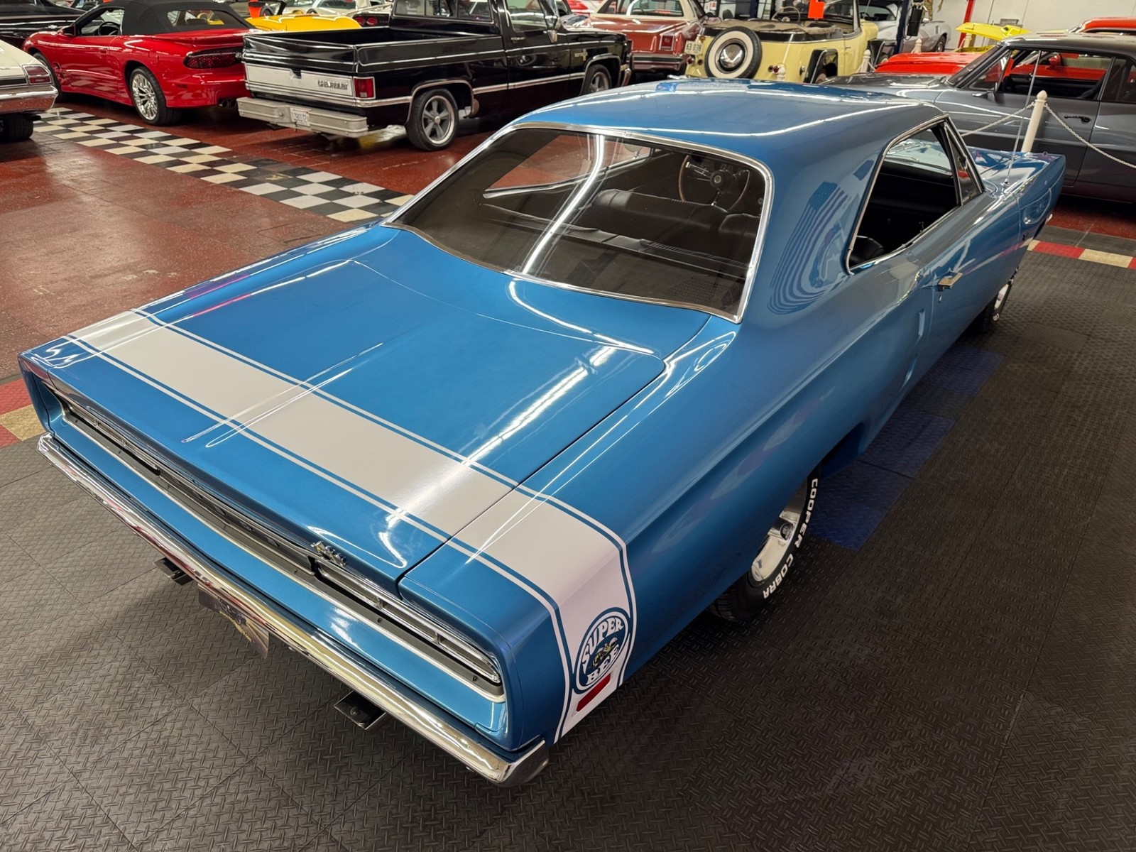 Dodge-Super-Bee-1969-7