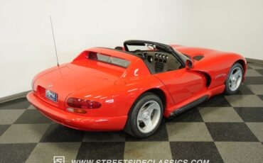 Dodge-Viper-1993-Viper-Red-Gray-2