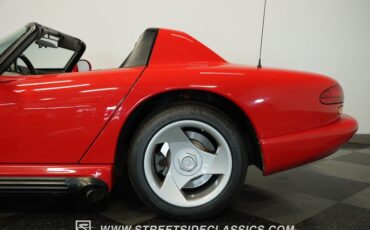 Dodge-Viper-1993-Viper-Red-Gray-25