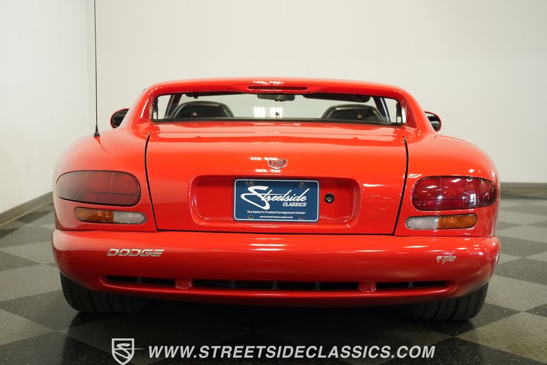 Dodge-Viper-1993-Viper-Red-Gray-26