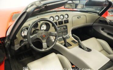 Dodge-Viper-1993-Viper-Red-Gray-4