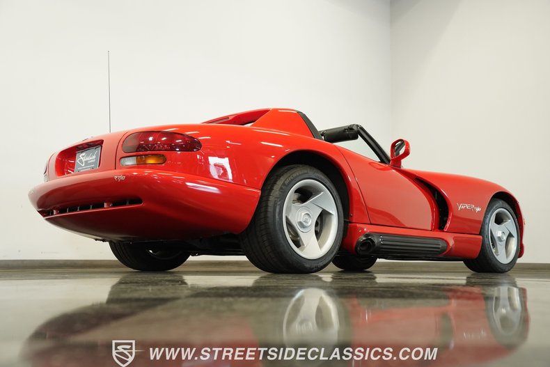 Dodge-Viper-1993-Viper-Red-Gray-45