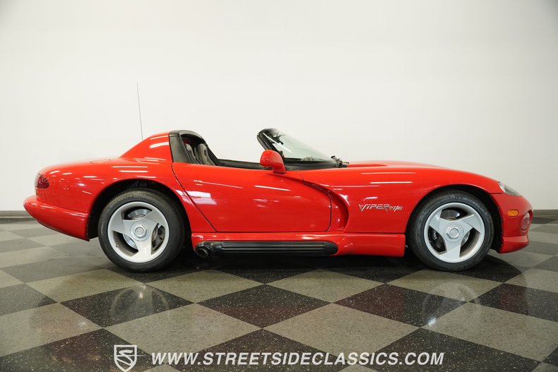 Dodge-Viper-1993-Viper-Red-Gray-46