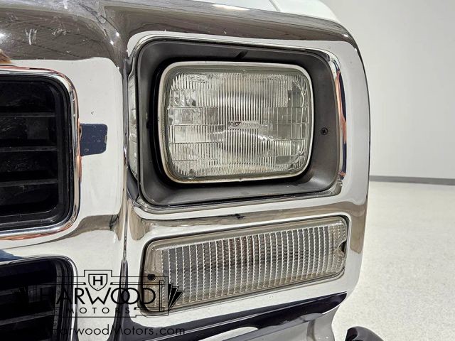 Dodge-W-Series-1992-Standard-Cab-Pickup-16