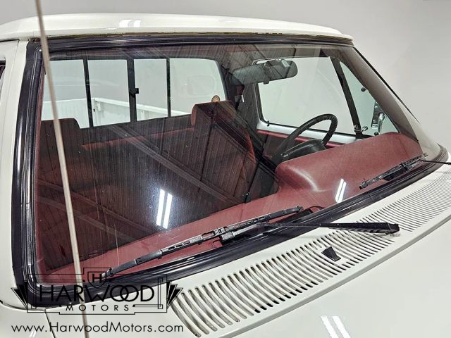 Dodge-W-Series-1992-Standard-Cab-Pickup-21