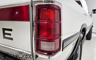 Dodge-W-Series-1992-Standard-Cab-Pickup-31