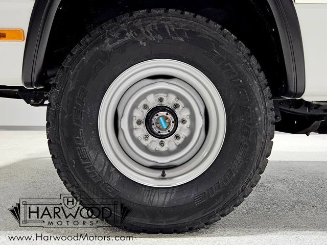 Dodge-W-Series-1992-Standard-Cab-Pickup-36