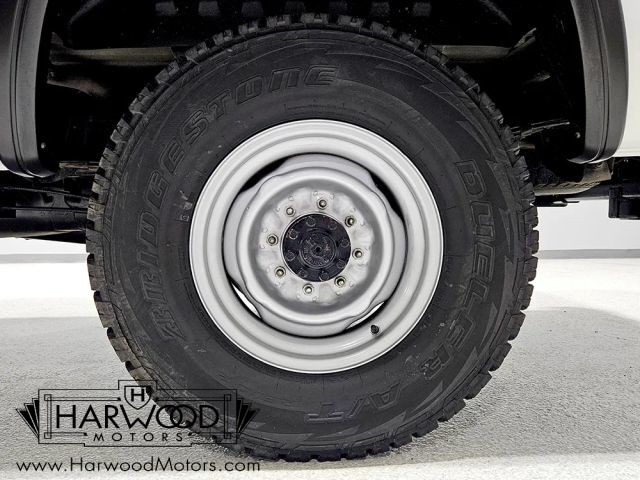 Dodge-W-Series-1992-Standard-Cab-Pickup-37