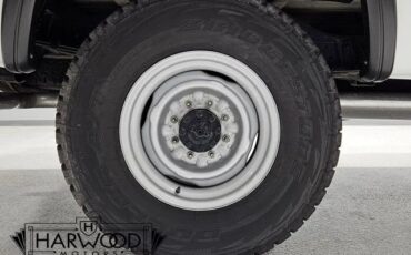 Dodge-W-Series-1992-Standard-Cab-Pickup-38