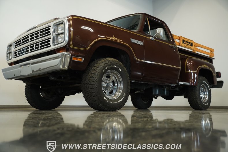 Dodge-W150-1979-Brown-Black-12