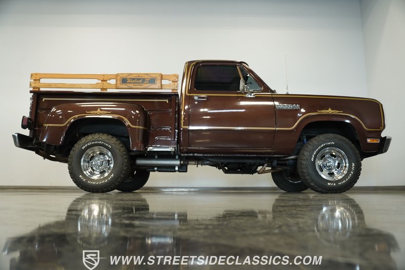 Dodge-W150-1979-Brown-Black-21