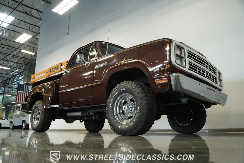 Dodge-W150-1979-Brown-Black-24