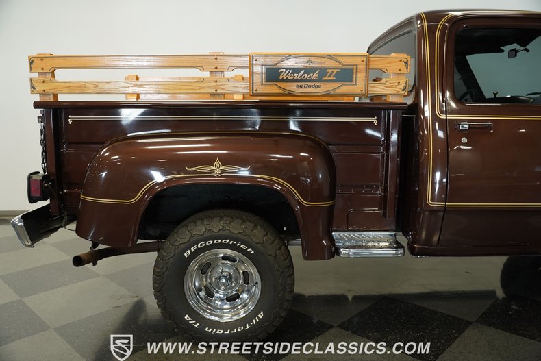 Dodge-W150-1979-Brown-Black-37