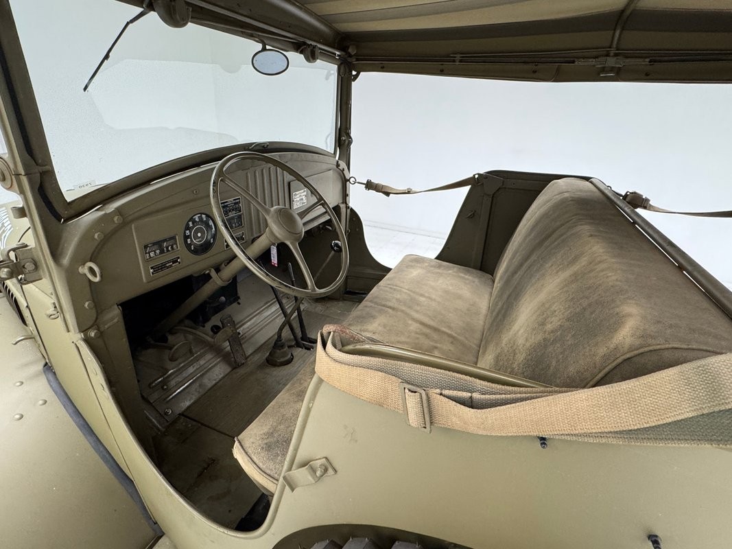 Dodge-WC-15-1941-Convertible-27