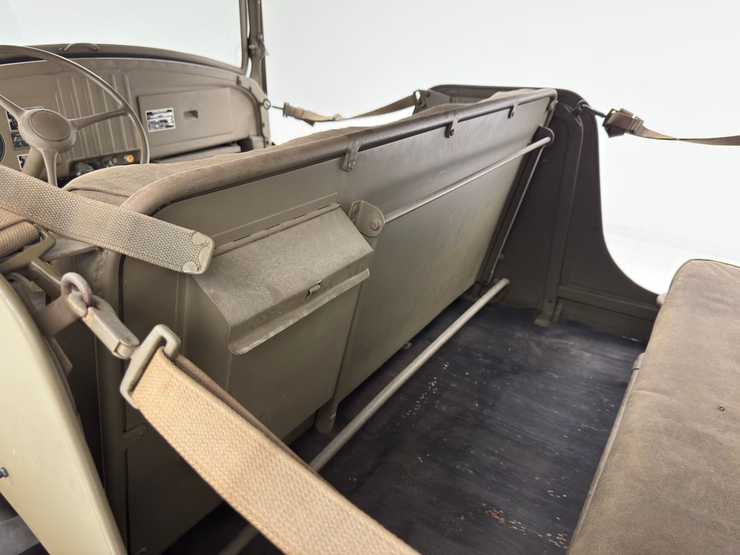 Dodge-WC-15-1941-Convertible-29