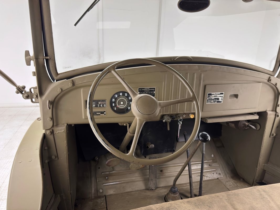 Dodge-WC-15-1941-Convertible-34