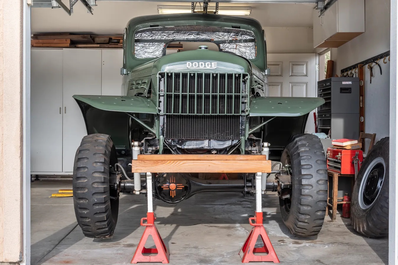 Dodge-Wm300-1964-Bell-Green-Bell-Green-amp-Brown-12
