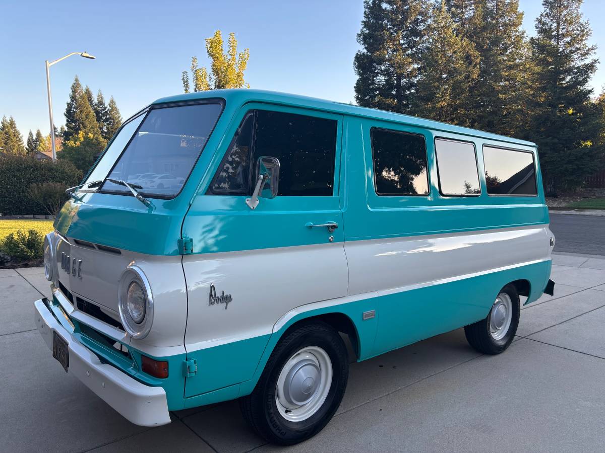 Dodge-a100-1965