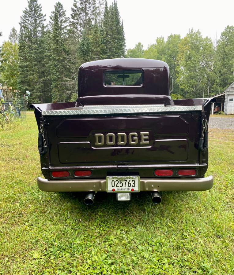 Dodge-b-1series-1953-brown-3