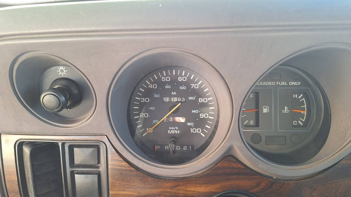 Dodge-b2500-1996-white-7
