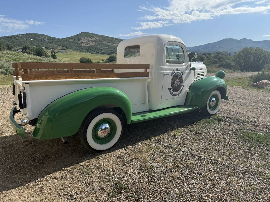 Dodge-brothers-12-ton-1942-green-6