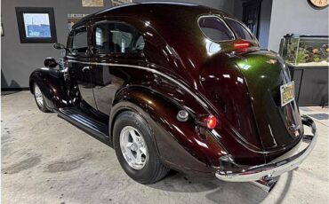 Dodge-brothers-1937-brown-5