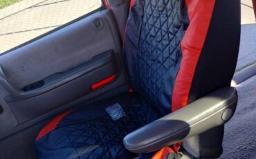 Dodge-caravan-se-1994-red-4