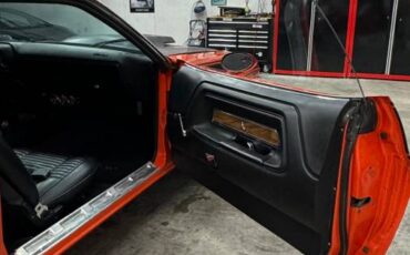 Dodge-challenger-1970-13