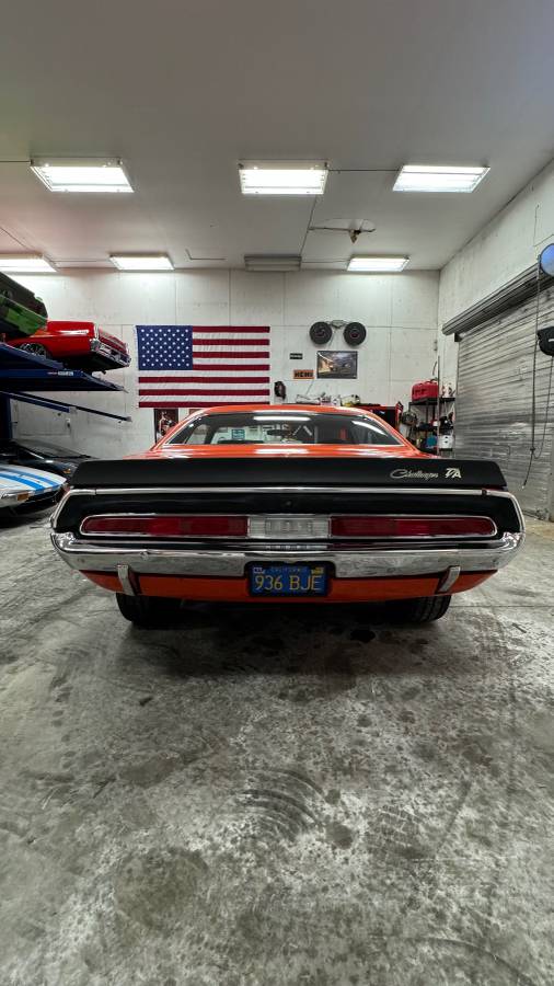 Dodge-challenger-1970-3