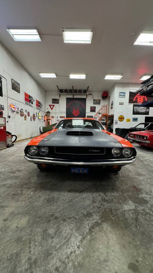 Dodge-challenger-1970-6