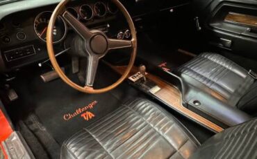 Dodge-challenger-1970-7