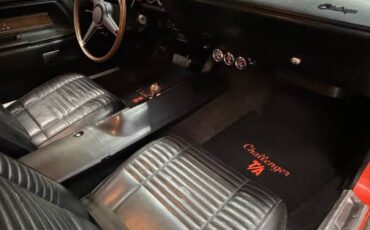 Dodge-challenger-1970-9