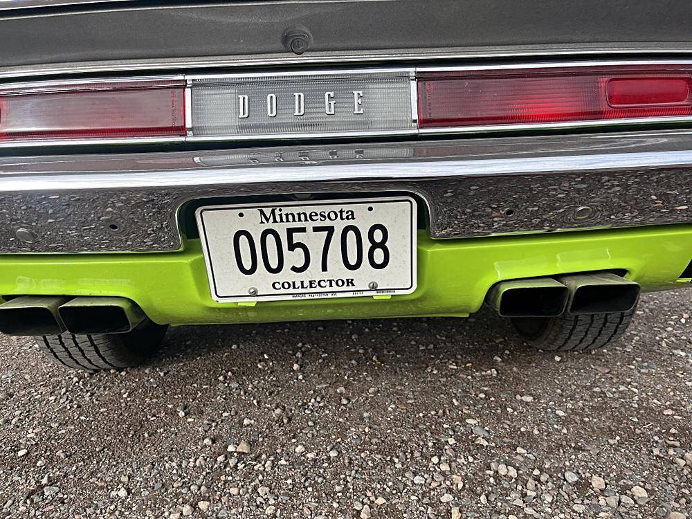 Dodge-challenger-1970-green-9