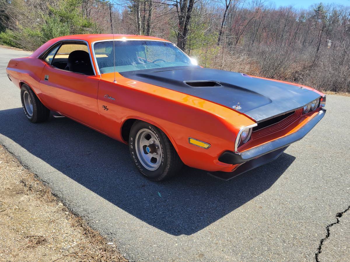 Dodge-challenger-1970-orange-10