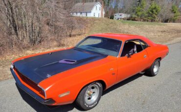 Dodge-challenger-1970-orange-2