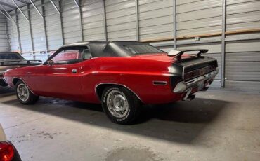 Dodge-challenger-rt-convertible-1970-red