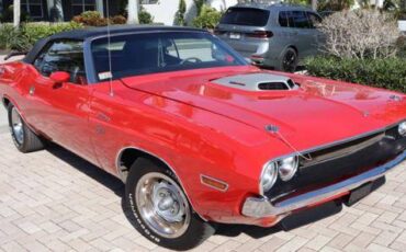 Dodge-challenger-rt-convertible-1970-red-9