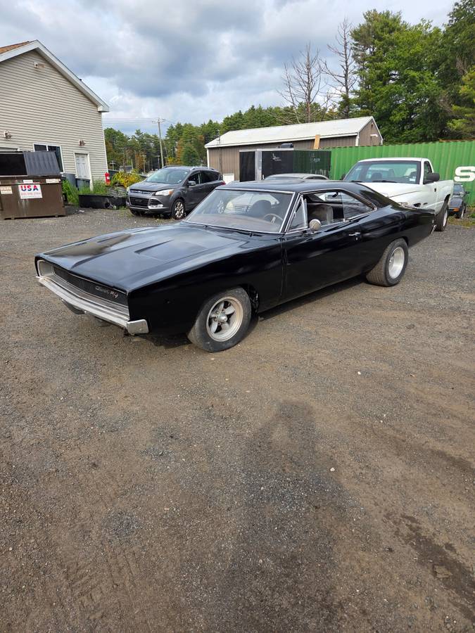 Dodge-charger-1968-green