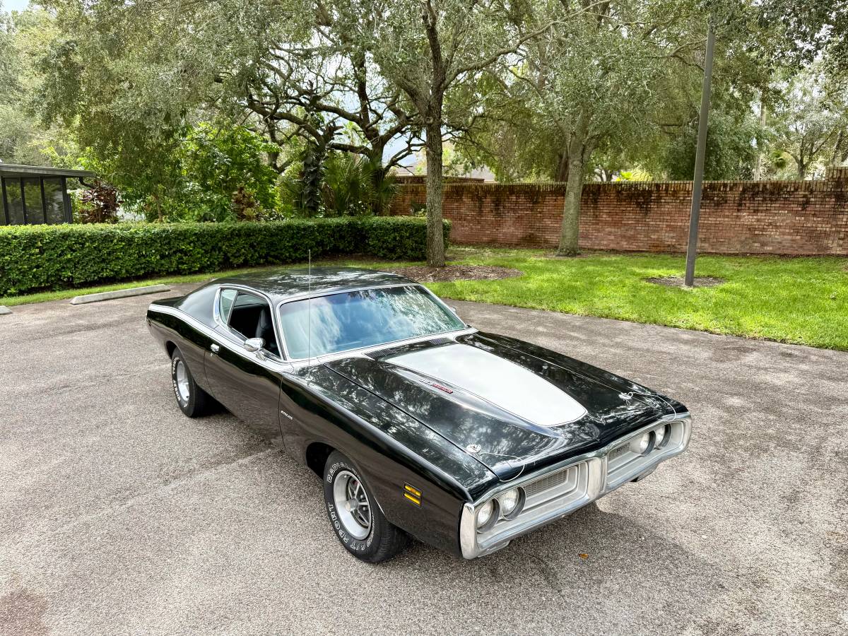 Dodge-charger-1971-24