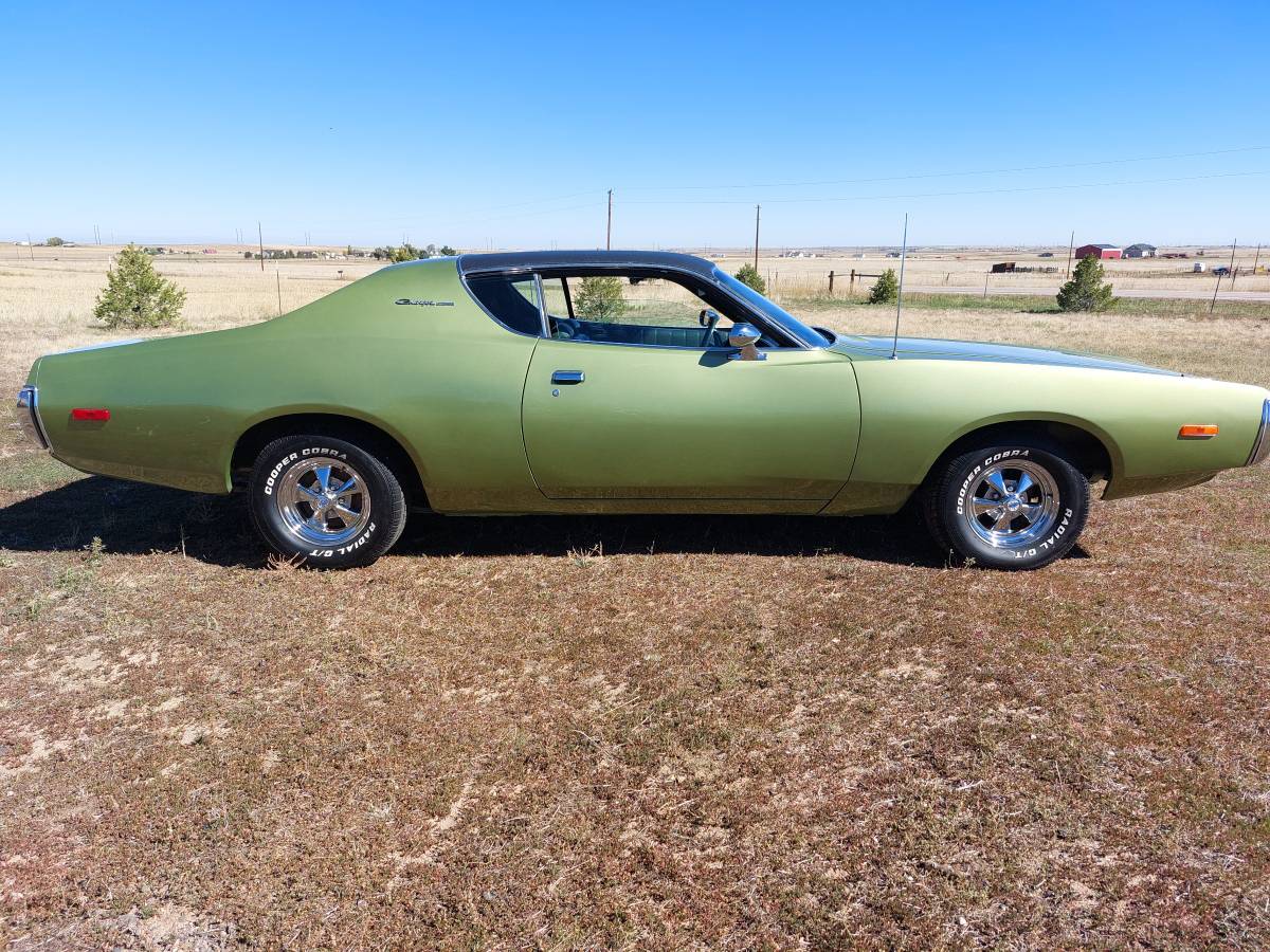Dodge-charger-1972-green-3