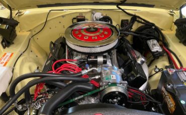 Dodge-charger-rt-se-1969-yellow-19