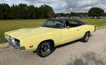 Dodge-charger-rt-se-1969-yellow-5