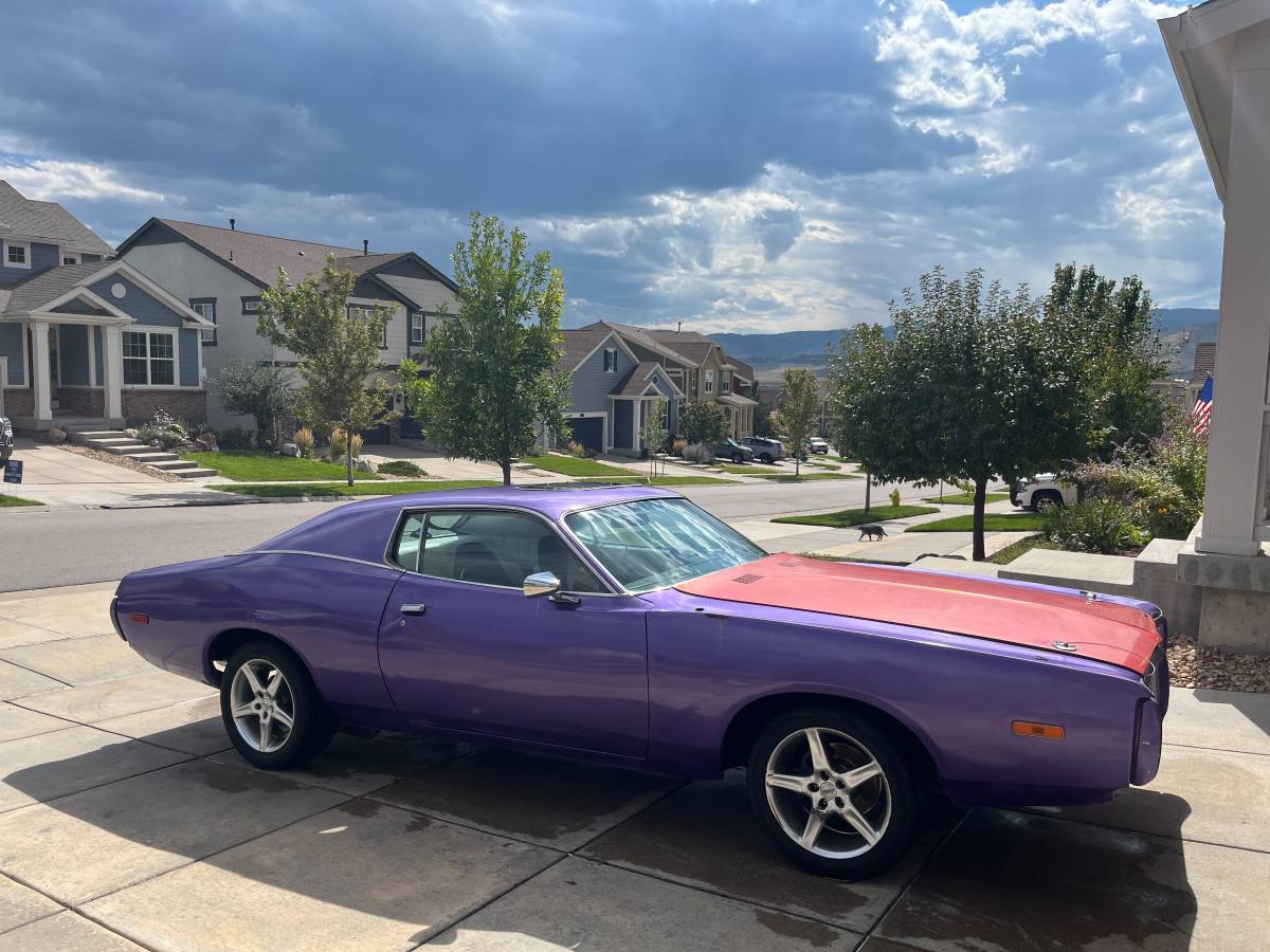 Dodge-charger-se-1972-purple-1