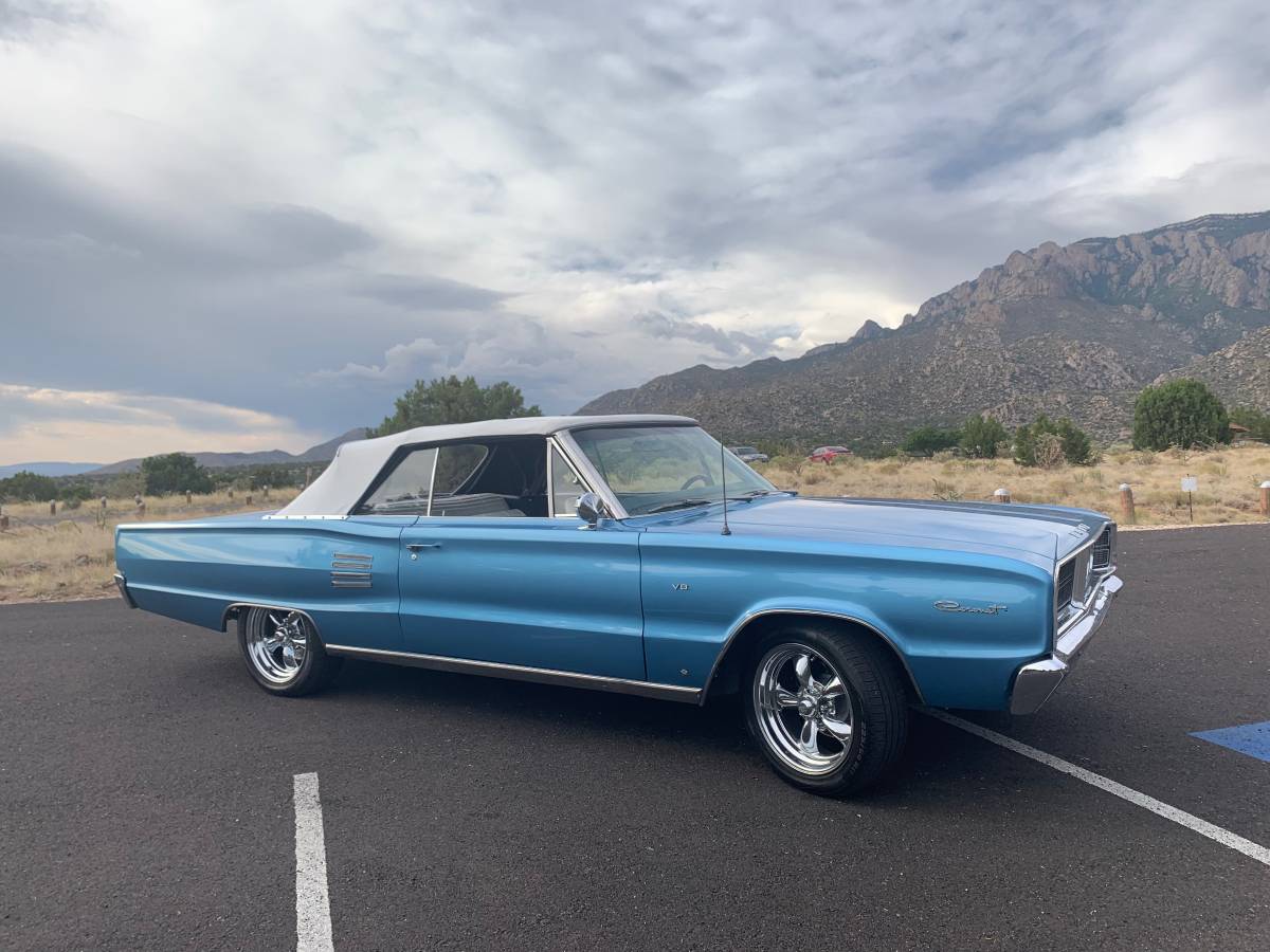 Dodge-cornet-1967-blue-2