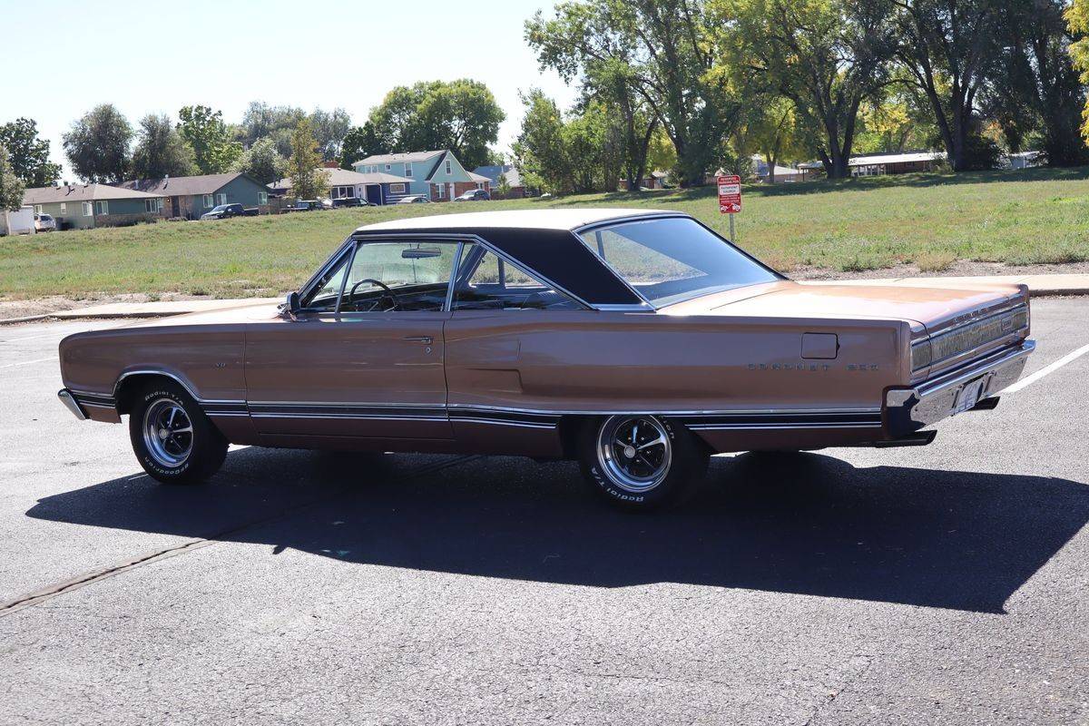 Dodge-coronet-1967-brown-13