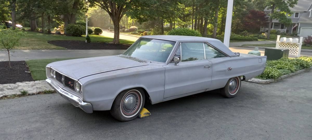 Dodge-coronet-1967-grey-11