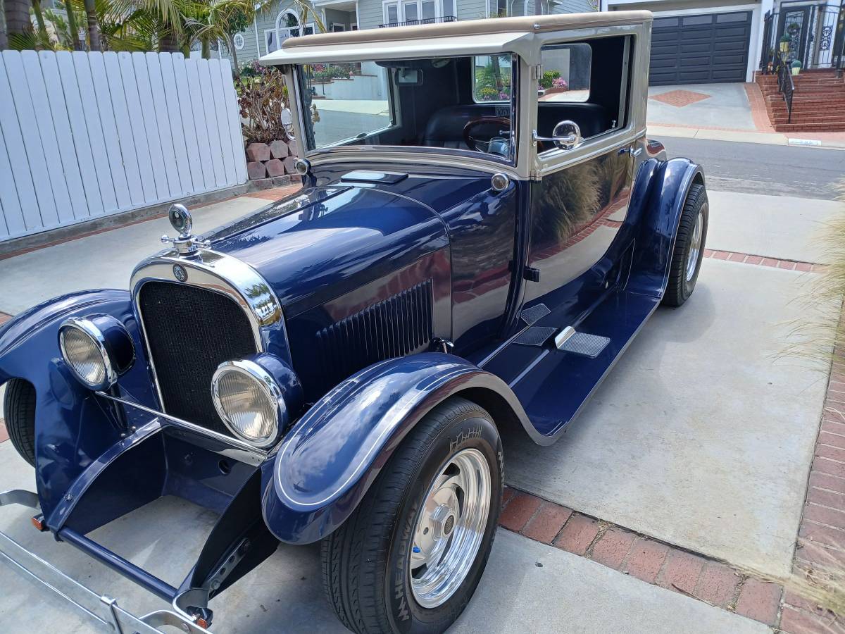 Dodge-coupe-1927-blue-11